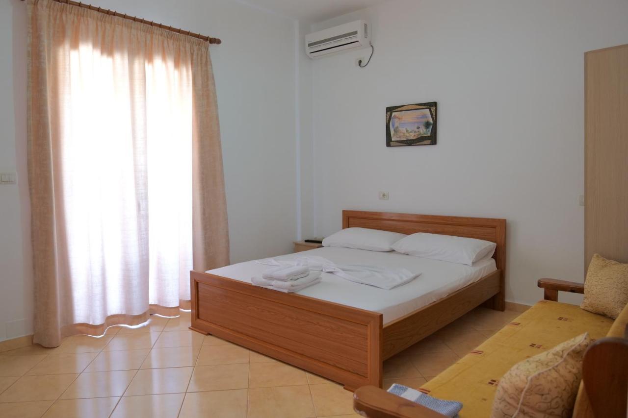 Pellumb Apartments Ксамил Екстериор снимка
